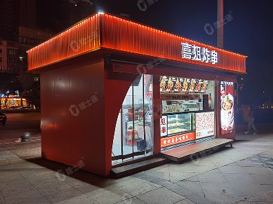捷士通生產(chǎn)的炸串商亭售賣(mài)亭是一個(gè)尺寸為3乘6米的商業(yè)設施，專(zhuān)門(mén)用于銷(xiāo)售炸